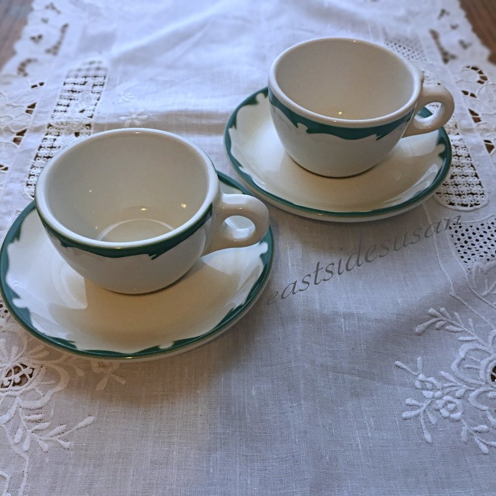 VTG BUFFALO CHINA Restaurant Diner Ware Green Crest Wave Cups + Saucers